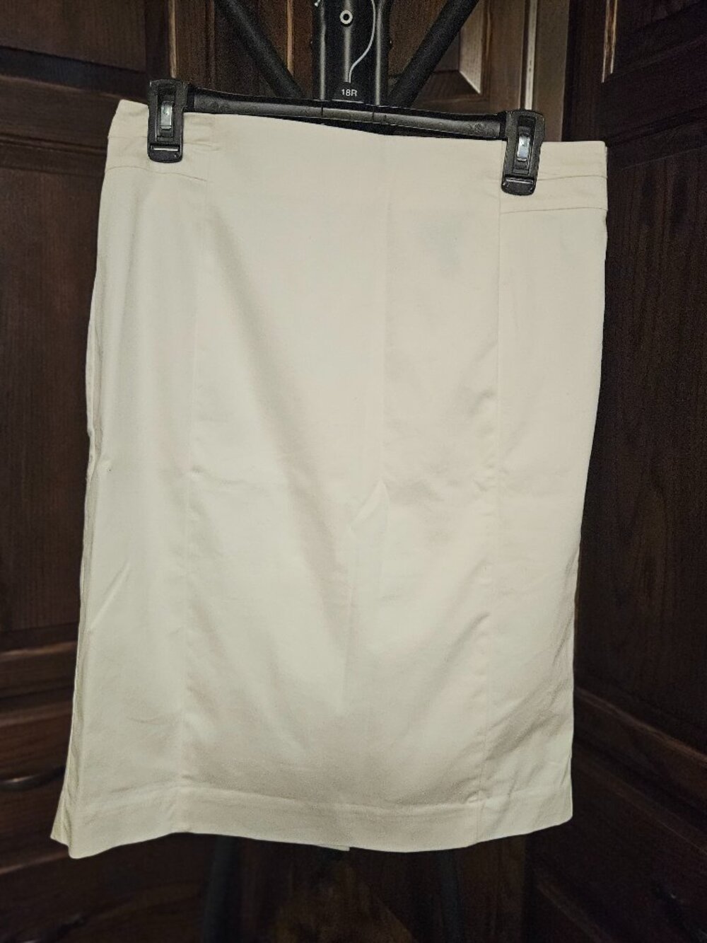 Worthington Size 10 Ivory White Pencil Skirt Career Workwear Knee Length